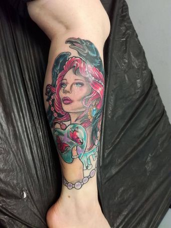 realistinen värikäs tatuointi, InkWorks Tattoo
